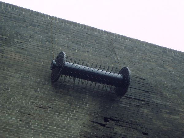 taiyuan 410w- Pingyao - means of defence